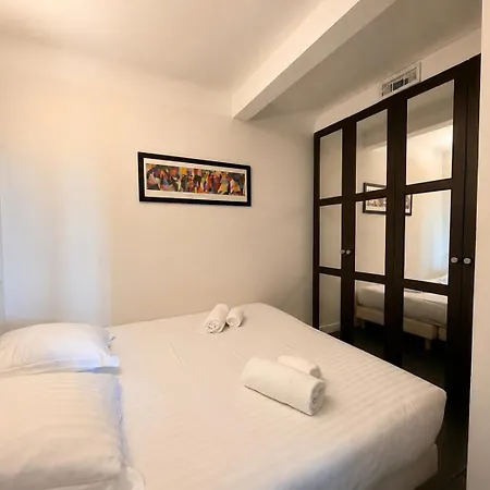 1-bedroom Beachfront With Sea View * Cannes