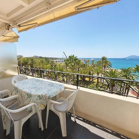 1-bedroom Beachfront With Sea View Cannes